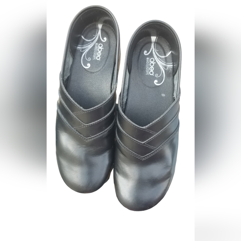 Clogs/ shoes for work